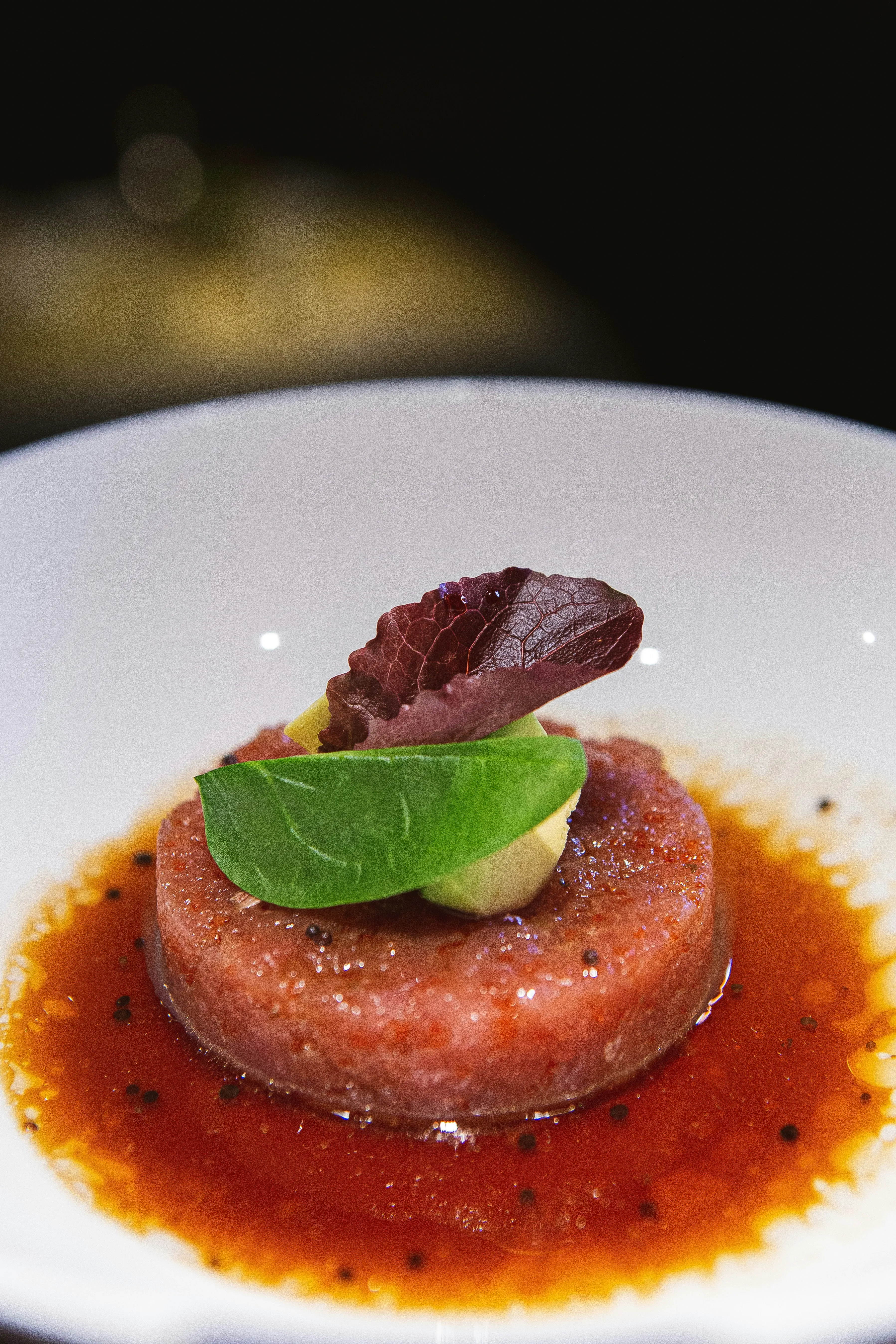 Tartar de atún rojo en sesamo tostado 